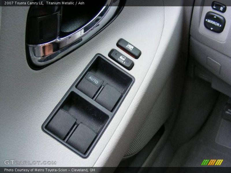 Titanium Metallic / Ash 2007 Toyota Camry LE