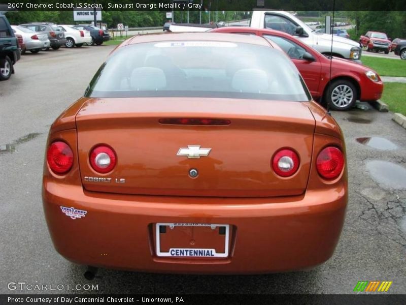 Sunburst Orange Metallic / Gray 2007 Chevrolet Cobalt LS Sedan