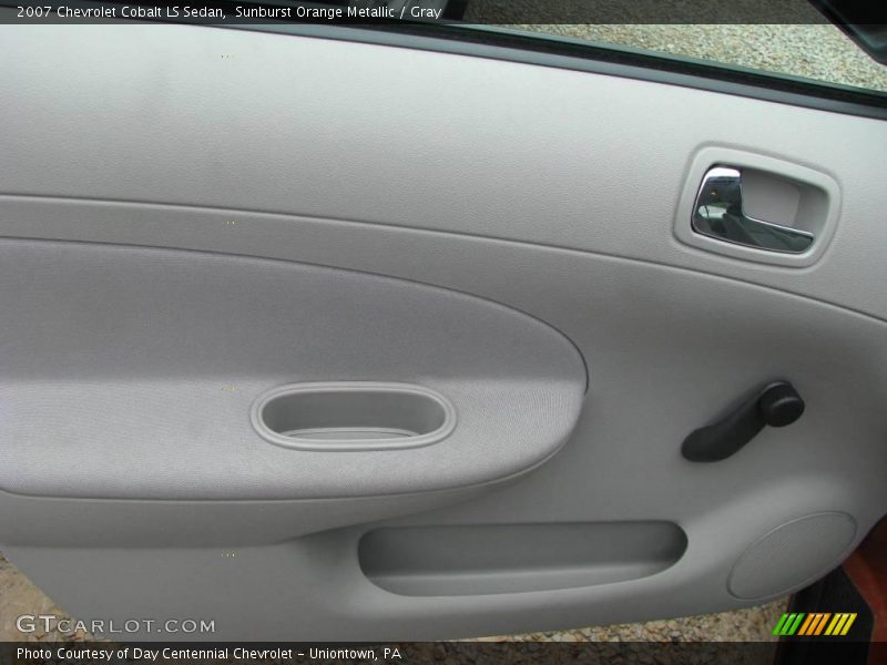 Sunburst Orange Metallic / Gray 2007 Chevrolet Cobalt LS Sedan