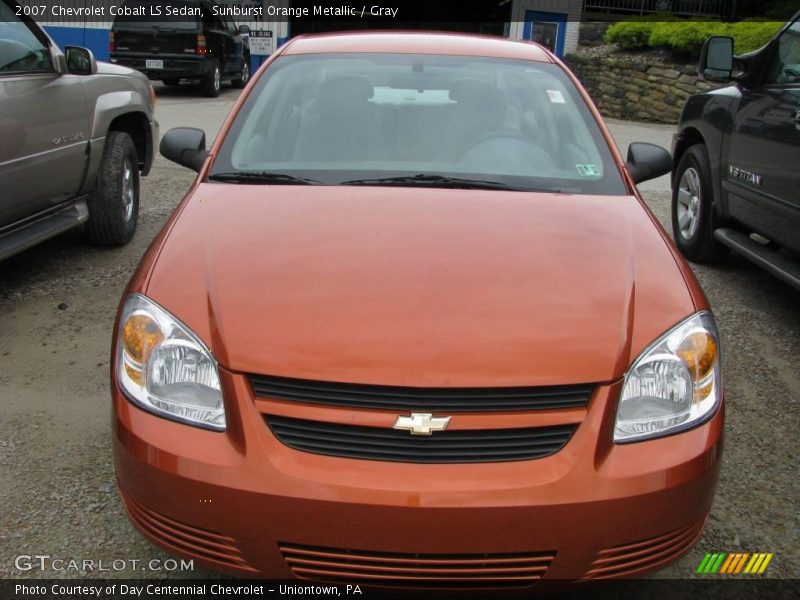 Sunburst Orange Metallic / Gray 2007 Chevrolet Cobalt LS Sedan