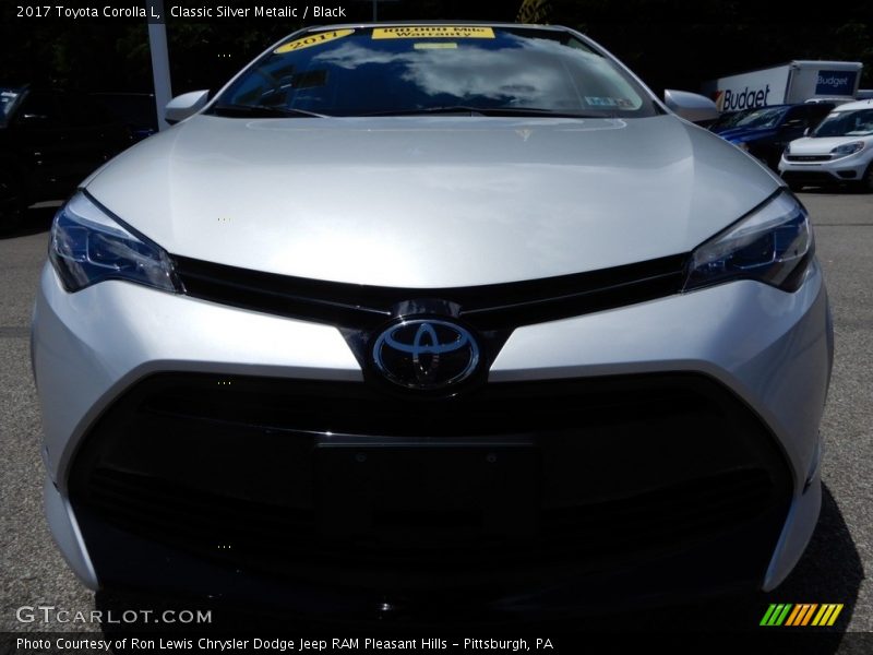 Classic Silver Metalic / Black 2017 Toyota Corolla L