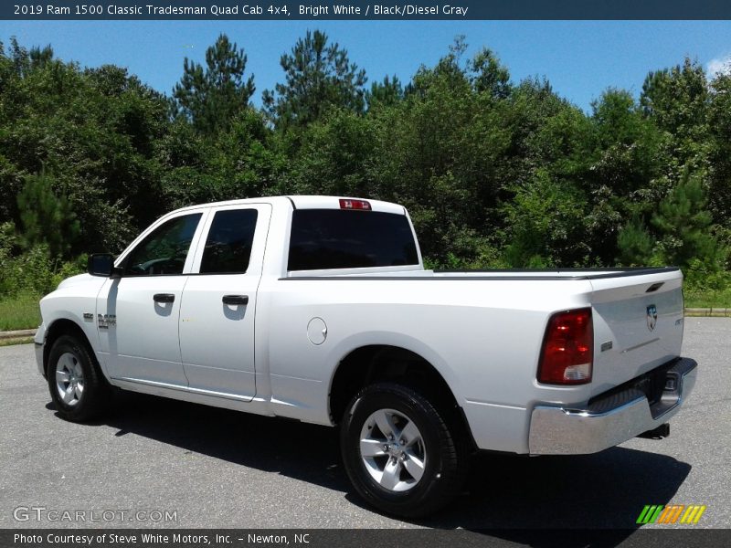 Bright White / Black/Diesel Gray 2019 Ram 1500 Classic Tradesman Quad Cab 4x4