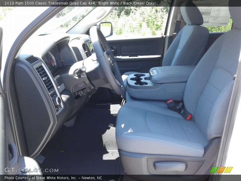 Bright White / Black/Diesel Gray 2019 Ram 1500 Classic Tradesman Quad Cab 4x4