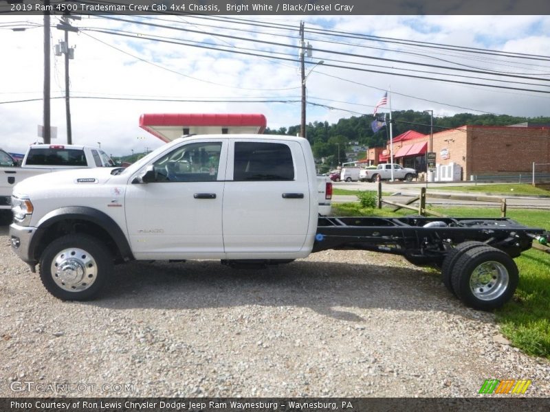 Bright White / Black/Diesel Gray 2019 Ram 4500 Tradesman Crew Cab 4x4 Chassis