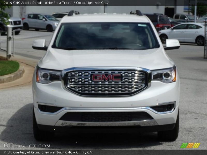 White Frost Tricoat / Cocoa/Light Ash Gray 2019 GMC Acadia Denali