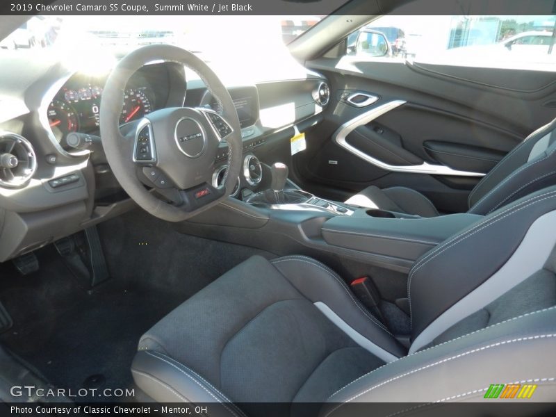 Front Seat of 2019 Camaro SS Coupe