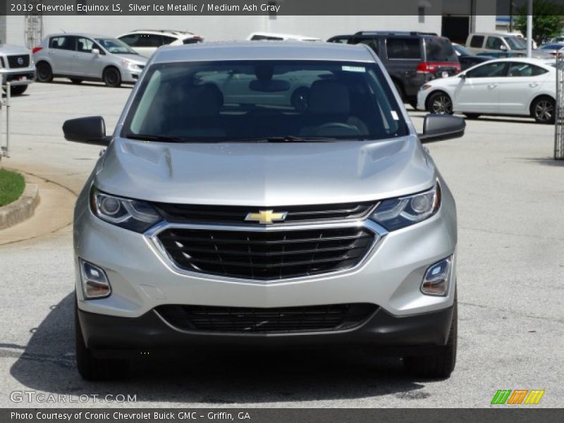 Silver Ice Metallic / Medium Ash Gray 2019 Chevrolet Equinox LS