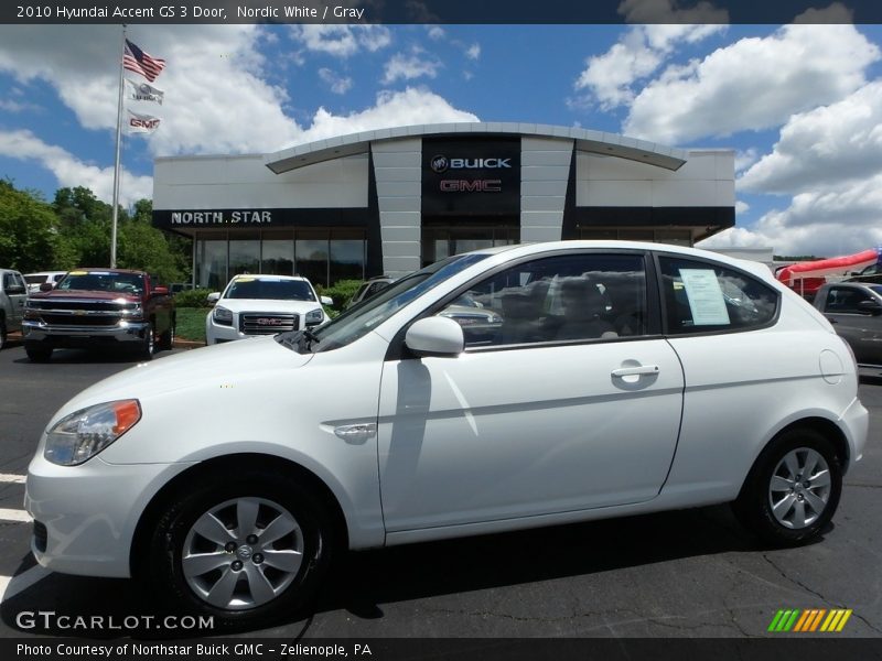 Nordic White / Gray 2010 Hyundai Accent GS 3 Door