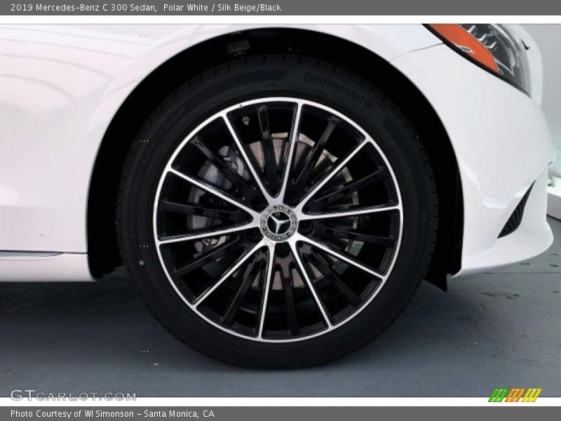 Polar White / Silk Beige/Black 2019 Mercedes-Benz C 300 Sedan