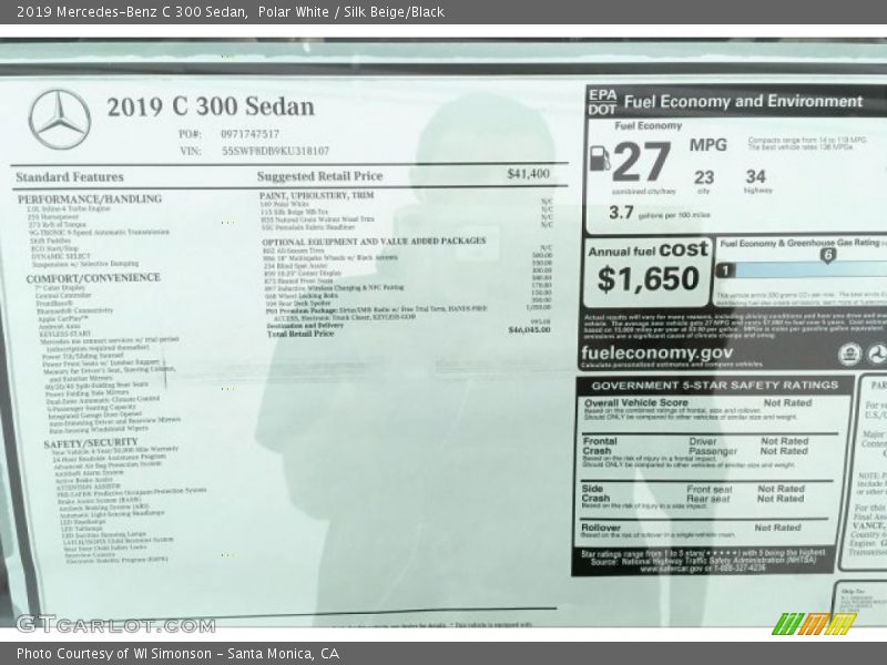 Polar White / Silk Beige/Black 2019 Mercedes-Benz C 300 Sedan