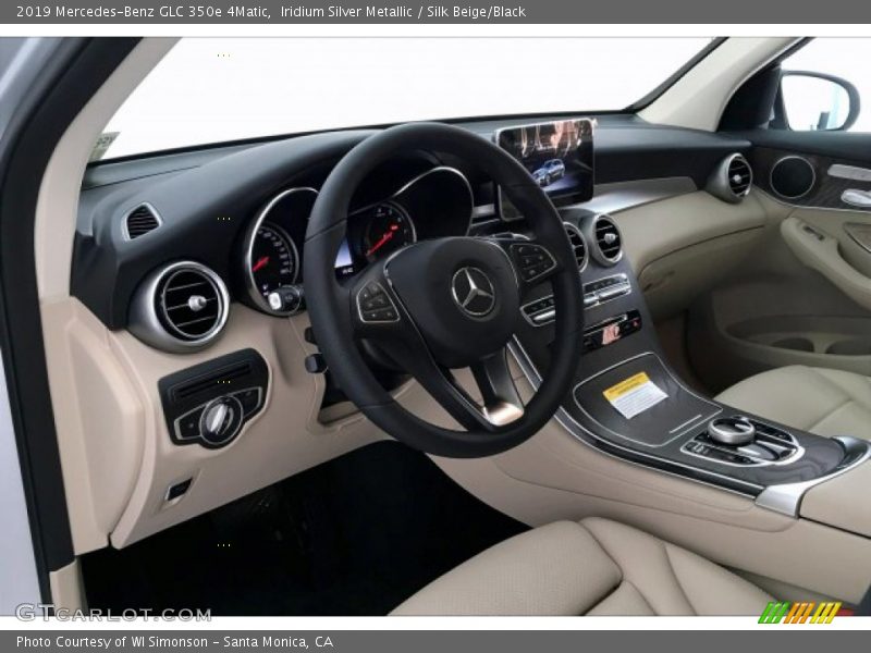 Iridium Silver Metallic / Silk Beige/Black 2019 Mercedes-Benz GLC 350e 4Matic
