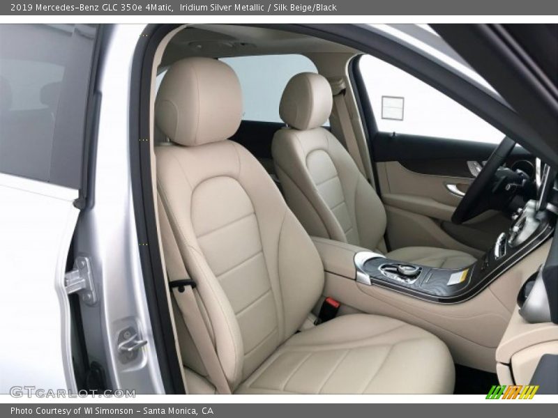 Iridium Silver Metallic / Silk Beige/Black 2019 Mercedes-Benz GLC 350e 4Matic