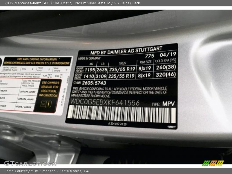 Iridium Silver Metallic / Silk Beige/Black 2019 Mercedes-Benz GLC 350e 4Matic