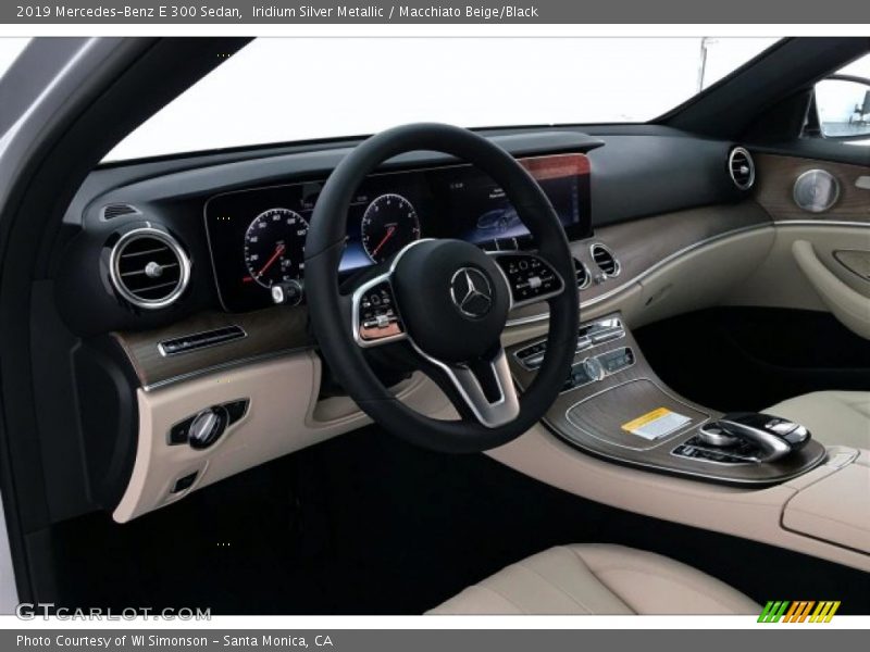 Iridium Silver Metallic / Macchiato Beige/Black 2019 Mercedes-Benz E 300 Sedan