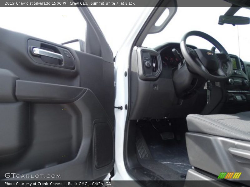 Summit White / Jet Black 2019 Chevrolet Silverado 1500 WT Crew Cab