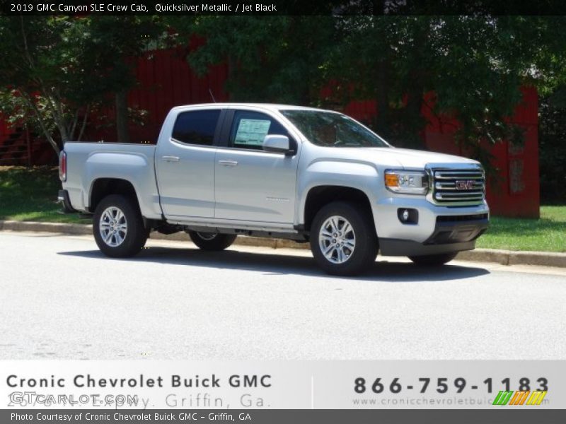 Quicksilver Metallic / Jet Black 2019 GMC Canyon SLE Crew Cab