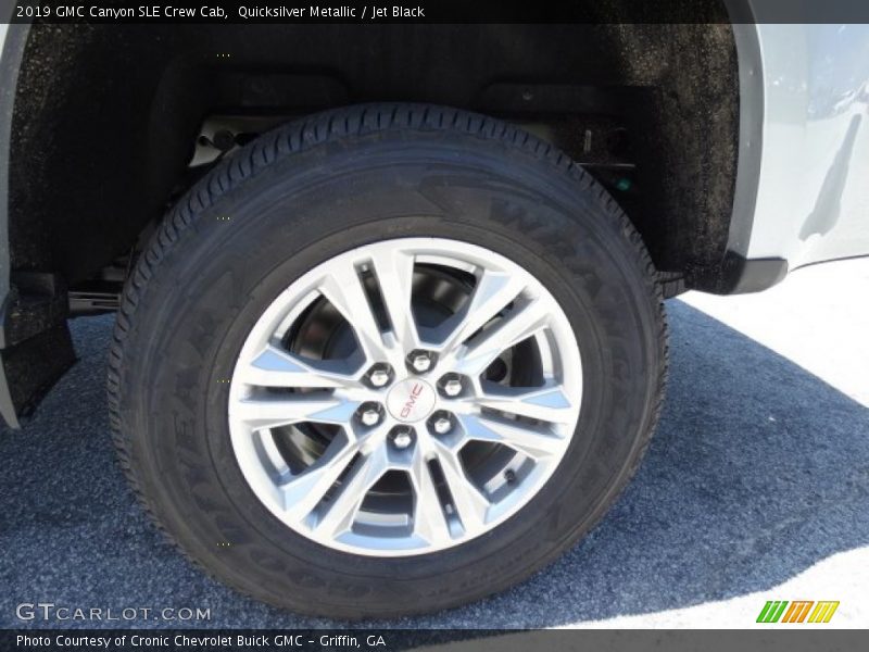 Quicksilver Metallic / Jet Black 2019 GMC Canyon SLE Crew Cab