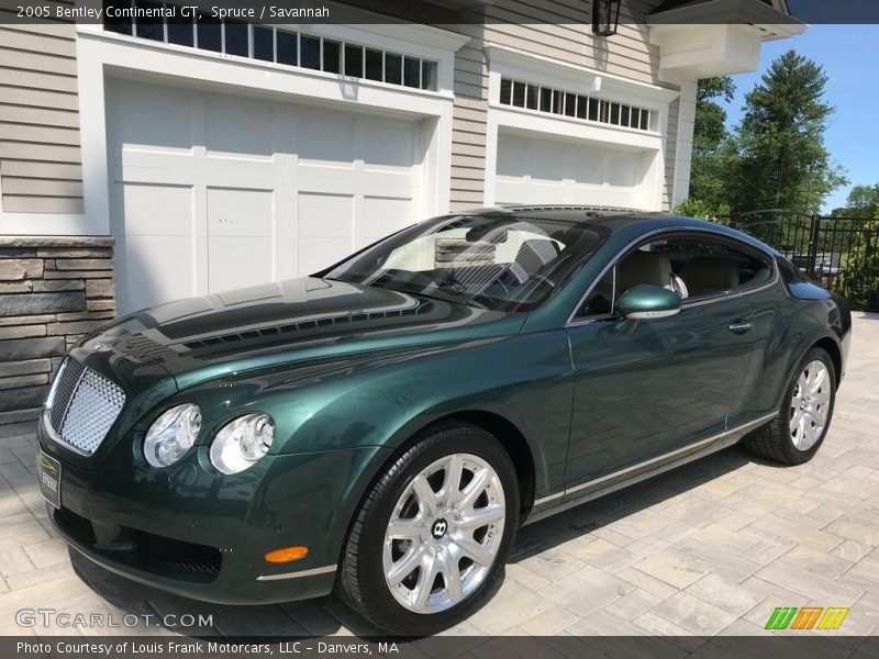 Front 3/4 View of 2005 Continental GT 