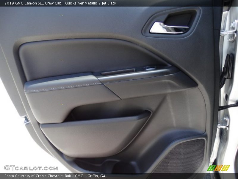 Quicksilver Metallic / Jet Black 2019 GMC Canyon SLE Crew Cab