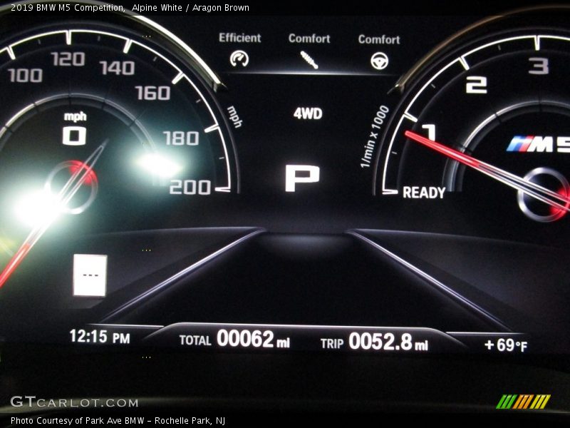 Alpine White / Aragon Brown 2019 BMW M5 Competition