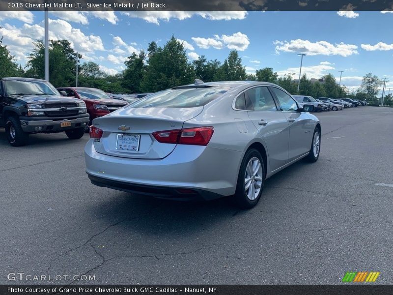 Silver Ice Metallic / Jet Black 2016 Chevrolet Malibu LT
