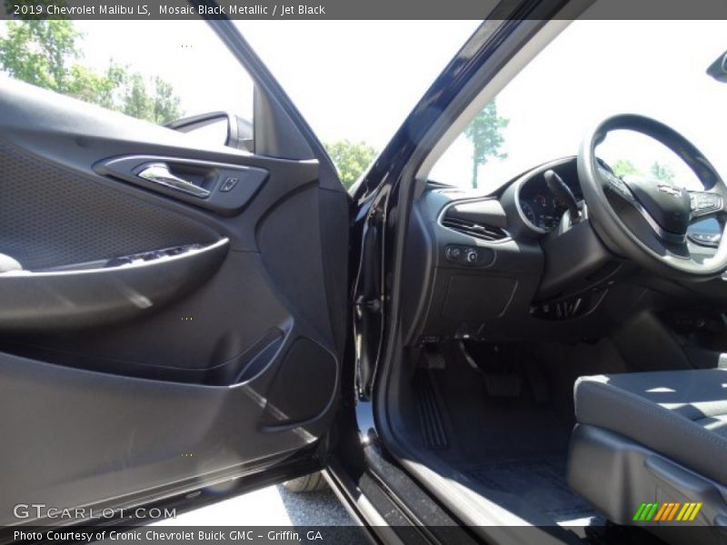 Mosaic Black Metallic / Jet Black 2019 Chevrolet Malibu LS