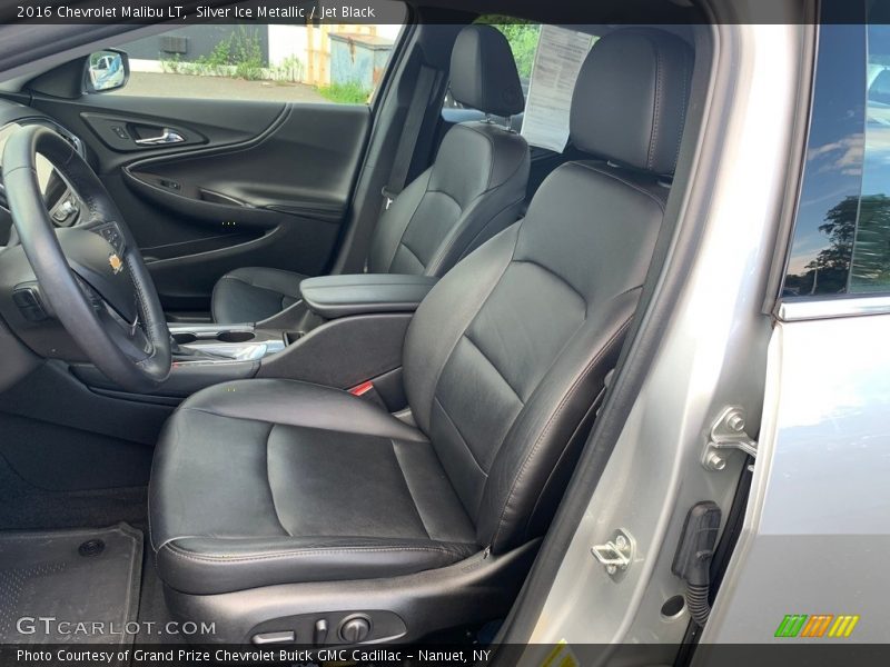 Silver Ice Metallic / Jet Black 2016 Chevrolet Malibu LT