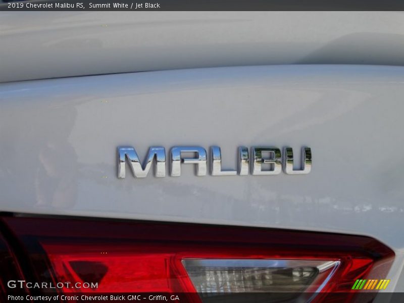Summit White / Jet Black 2019 Chevrolet Malibu RS