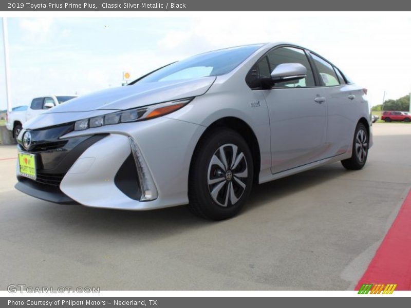 Classic Silver Metallic / Black 2019 Toyota Prius Prime Plus