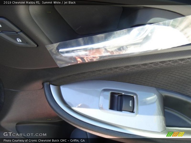 Summit White / Jet Black 2019 Chevrolet Malibu RS