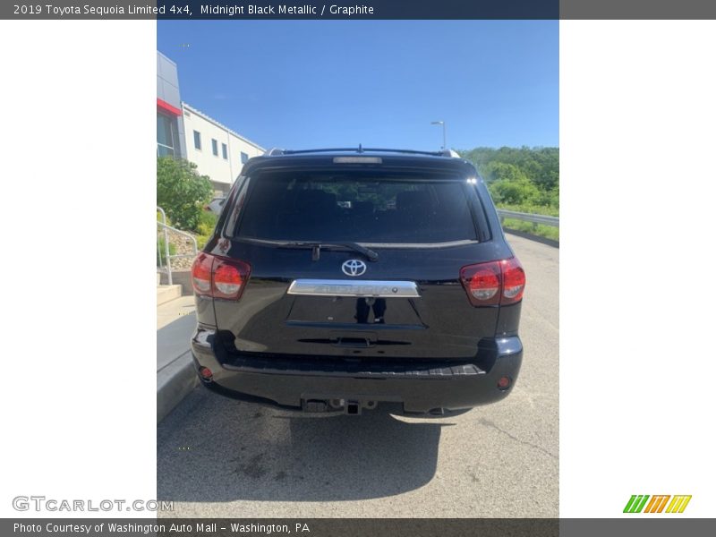 Midnight Black Metallic / Graphite 2019 Toyota Sequoia Limited 4x4