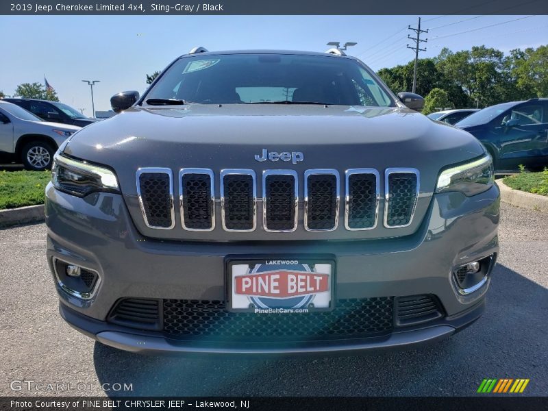 Sting-Gray / Black 2019 Jeep Cherokee Limited 4x4
