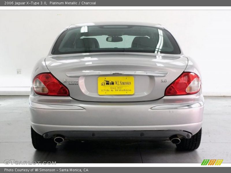 Platinum Metallic / Charcoal 2006 Jaguar X-Type 3.0