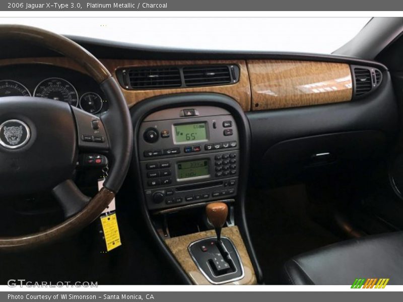 Platinum Metallic / Charcoal 2006 Jaguar X-Type 3.0
