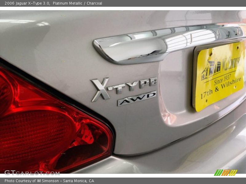 Platinum Metallic / Charcoal 2006 Jaguar X-Type 3.0