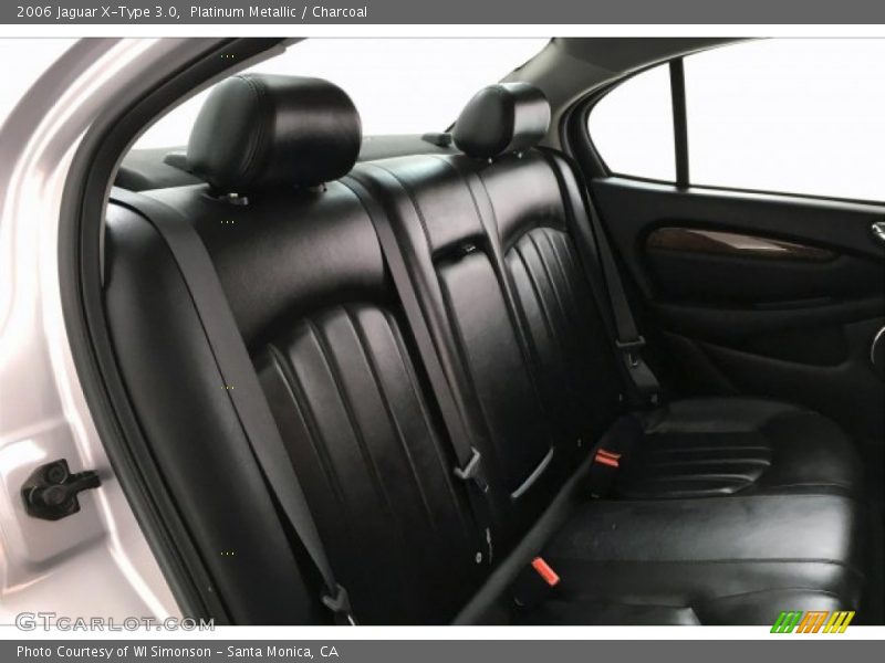 Platinum Metallic / Charcoal 2006 Jaguar X-Type 3.0