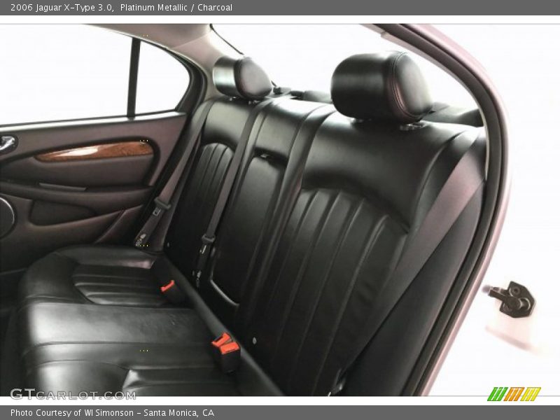 Platinum Metallic / Charcoal 2006 Jaguar X-Type 3.0