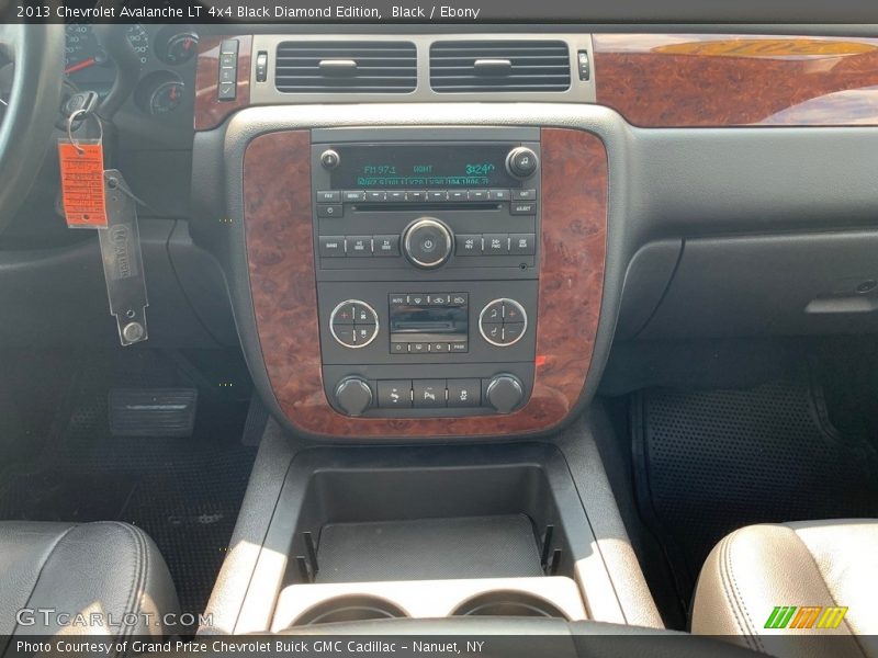 Black / Ebony 2013 Chevrolet Avalanche LT 4x4 Black Diamond Edition