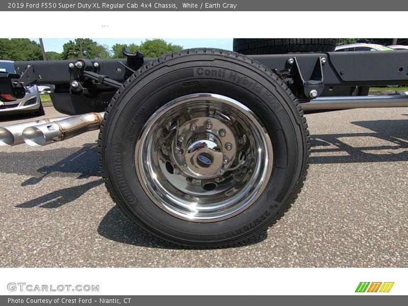 White / Earth Gray 2019 Ford F550 Super Duty XL Regular Cab 4x4 Chassis