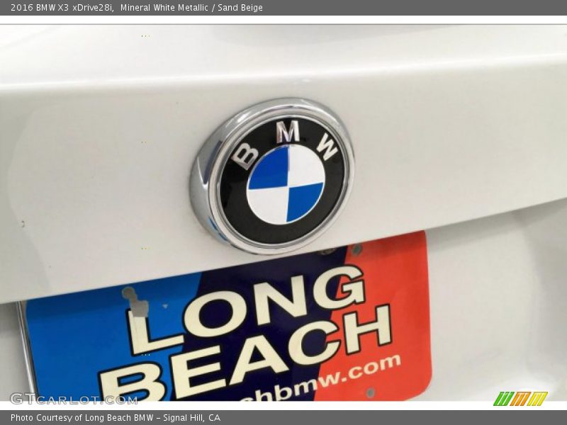 Mineral White Metallic / Sand Beige 2016 BMW X3 xDrive28i