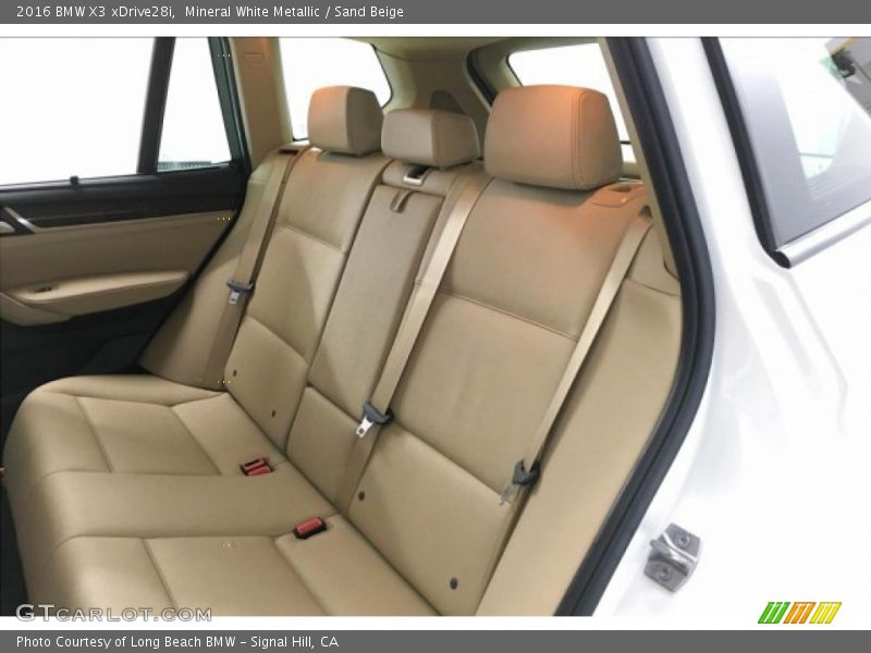 Mineral White Metallic / Sand Beige 2016 BMW X3 xDrive28i