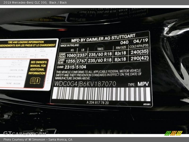 Black / Black 2019 Mercedes-Benz GLC 300