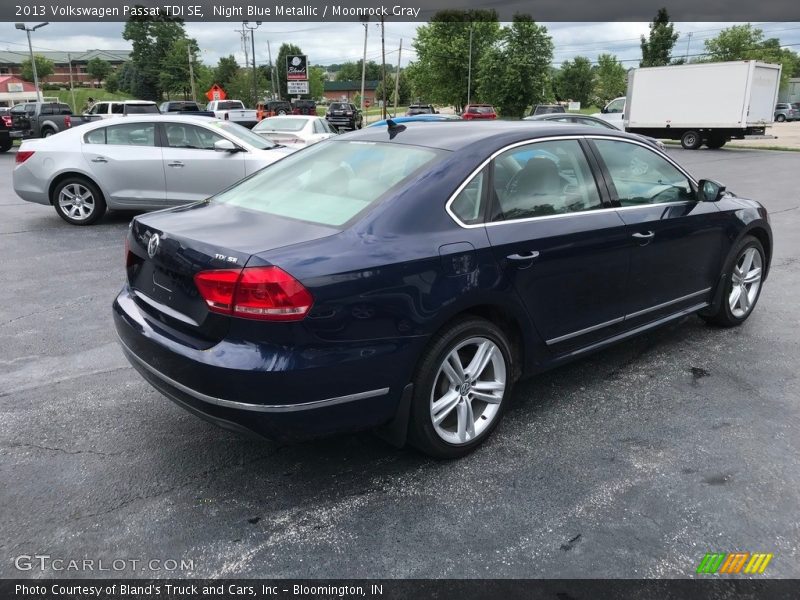 Night Blue Metallic / Moonrock Gray 2013 Volkswagen Passat TDI SE