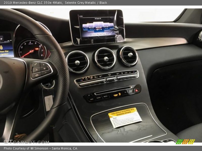 Selenite Grey Metallic / Black 2019 Mercedes-Benz GLC 350e 4Matic