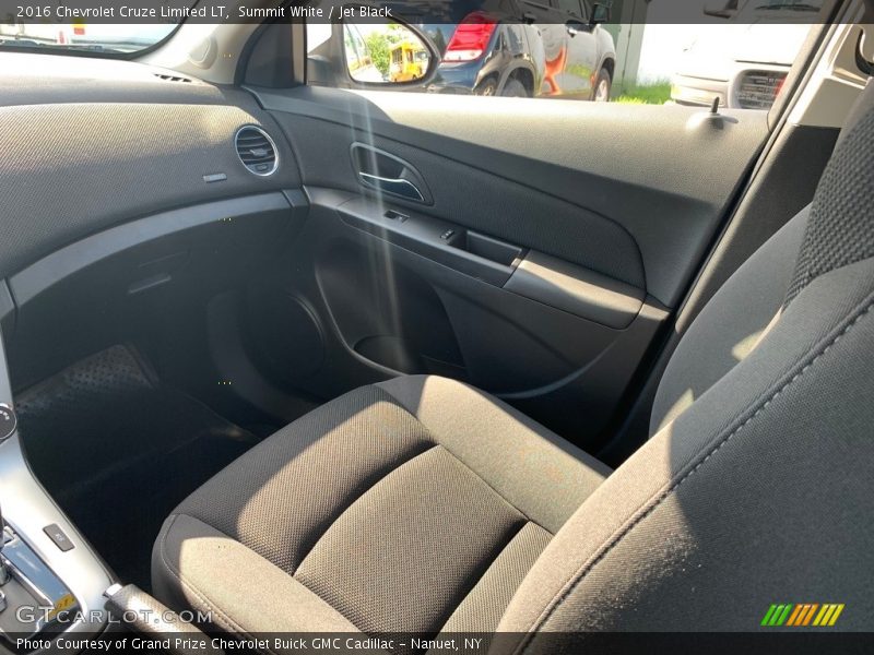 Summit White / Jet Black 2016 Chevrolet Cruze Limited LT