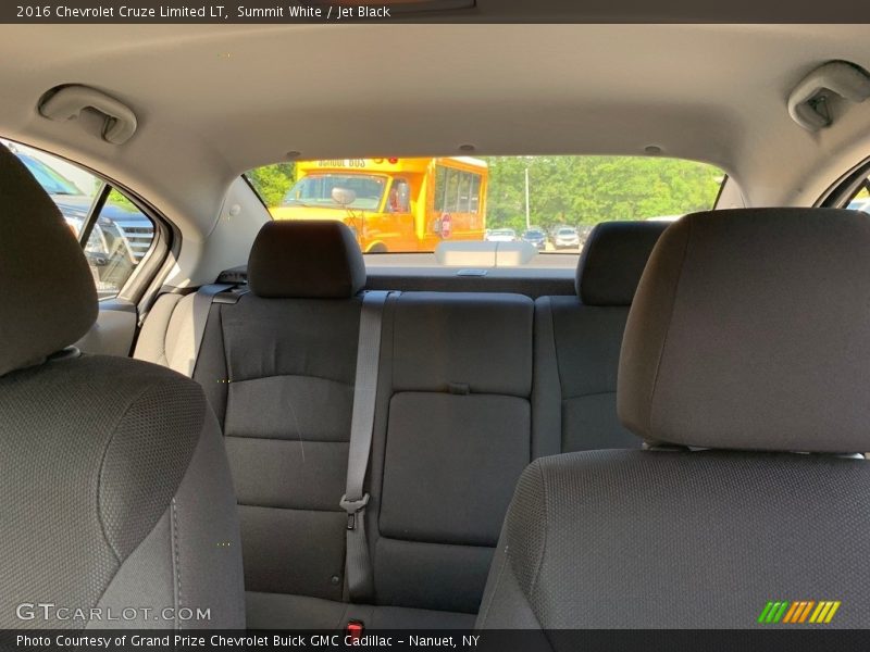 Summit White / Jet Black 2016 Chevrolet Cruze Limited LT