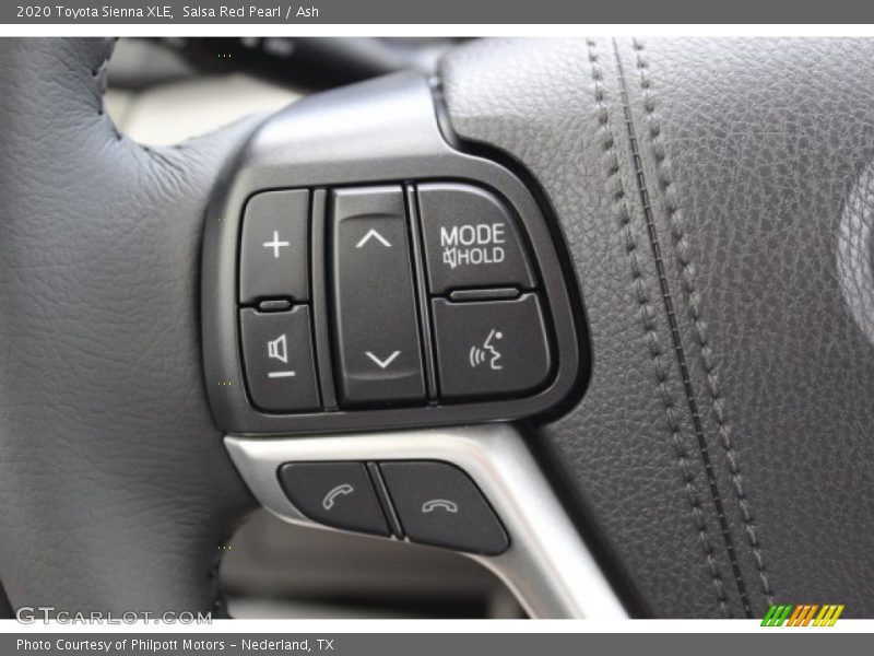 Salsa Red Pearl / Ash 2020 Toyota Sienna XLE