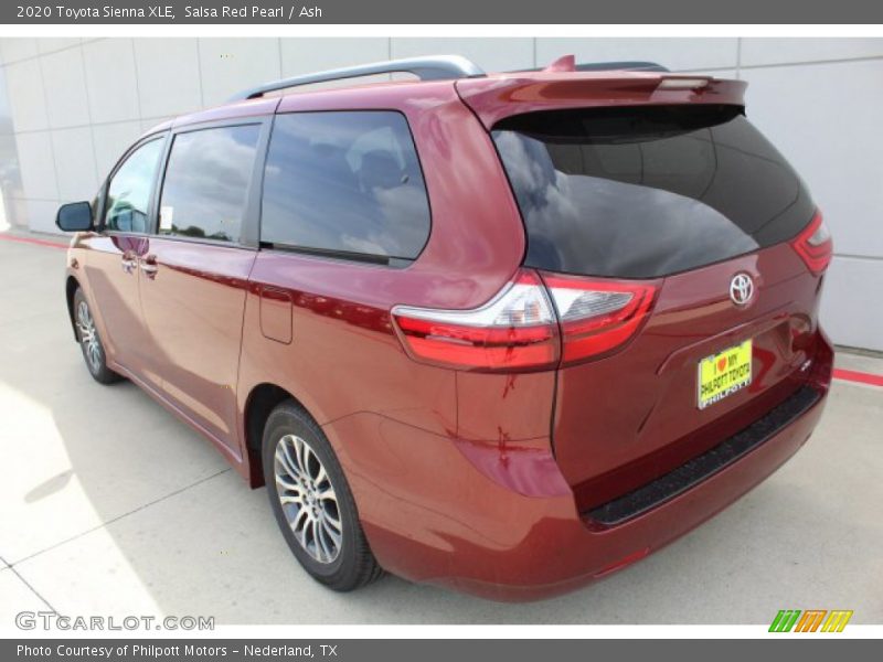 Salsa Red Pearl / Ash 2020 Toyota Sienna XLE