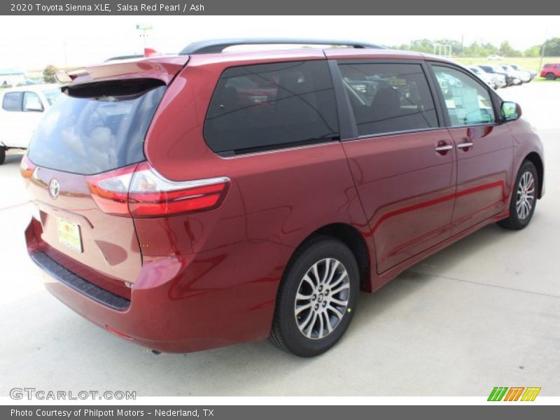 Salsa Red Pearl / Ash 2020 Toyota Sienna XLE