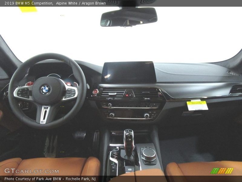 Alpine White / Aragon Brown 2019 BMW M5 Competition